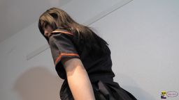 サムネイル ノーパン！？