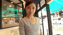 サムネイル 【あなまる】まさかノーブラ！？貧乳美人店員がコリコリに勃った乳首に気付かず働く姿に興奮してしまい… Part 2