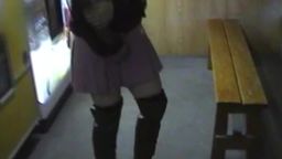サムネイル 【個人撮影】野外露出に興奮した愛奴妻はNTR他人棒アポ無し声かけ即ハメごっくん