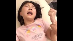 サムネイル 無垢なちっぱいパイパンマ●コがキツキツだったので、たっぷりと中出し気持ちいぃぃ