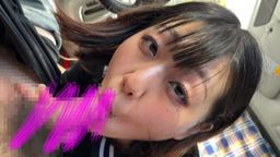 サムネイル 真っ昼間から明るい車内で笑顔でバキュームフェラでチンポしゃぶりまくる変態女子にドクンッと口内射精
