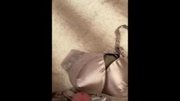 全動画ランキングにて男性オナニー・自分撮りを代表する動画のサムネイル