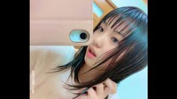 サムネイル 【無】かわいい女子大生なのに、自宅でオナニー動画を配信してしまいました。