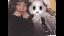 サムネイル 【無】彼氏のチンポを触ってるとエロい気分になり、オナニーを始めてしまいました。
