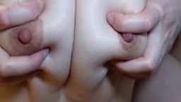 サムネイル 綾瀬はる〇の乳房を想像しながら